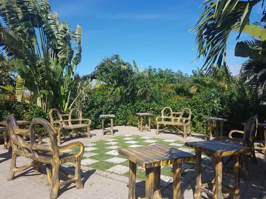 Richmond - Heroes Villa, Ac, Security, Access To Pool, Playground & Private Beach - Welcome Breakfast Basket Bagian luar foto