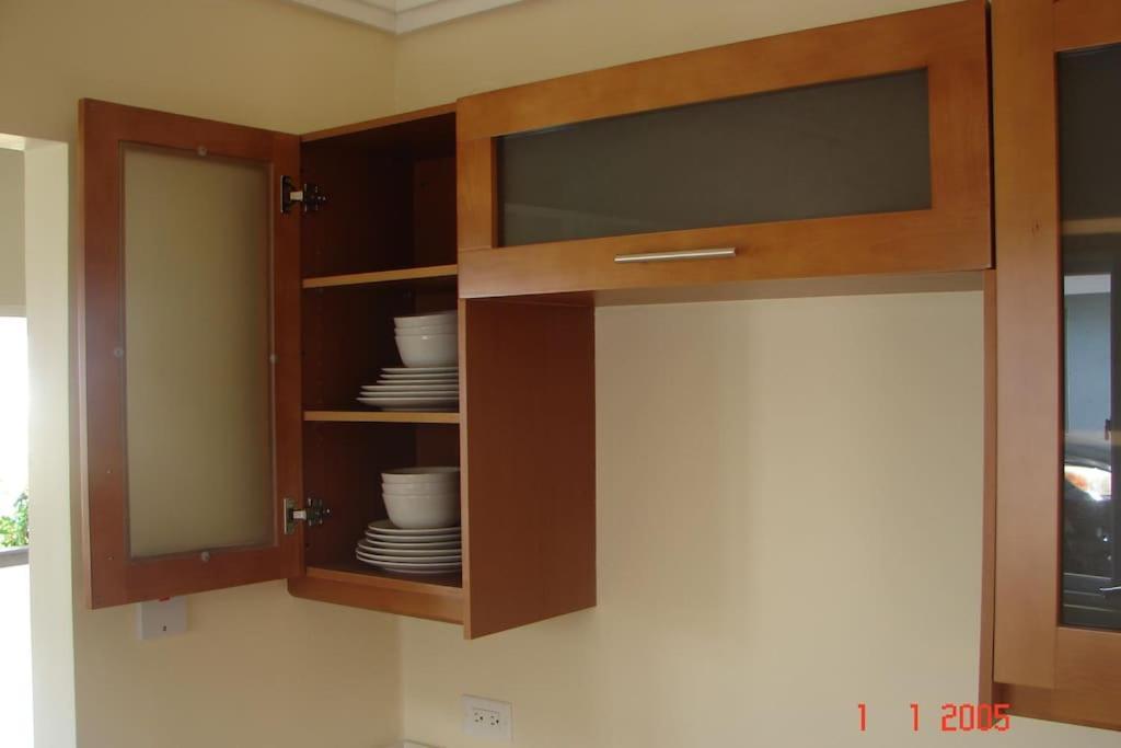 Richmond - Heroes Villa, Ac, Security, Access To Pool, Playground & Private Beach - Welcome Breakfast Basket Bagian luar foto